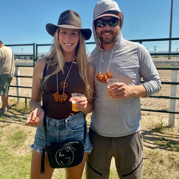 Meet your Posher, Stephanie - Picture 1 of 1